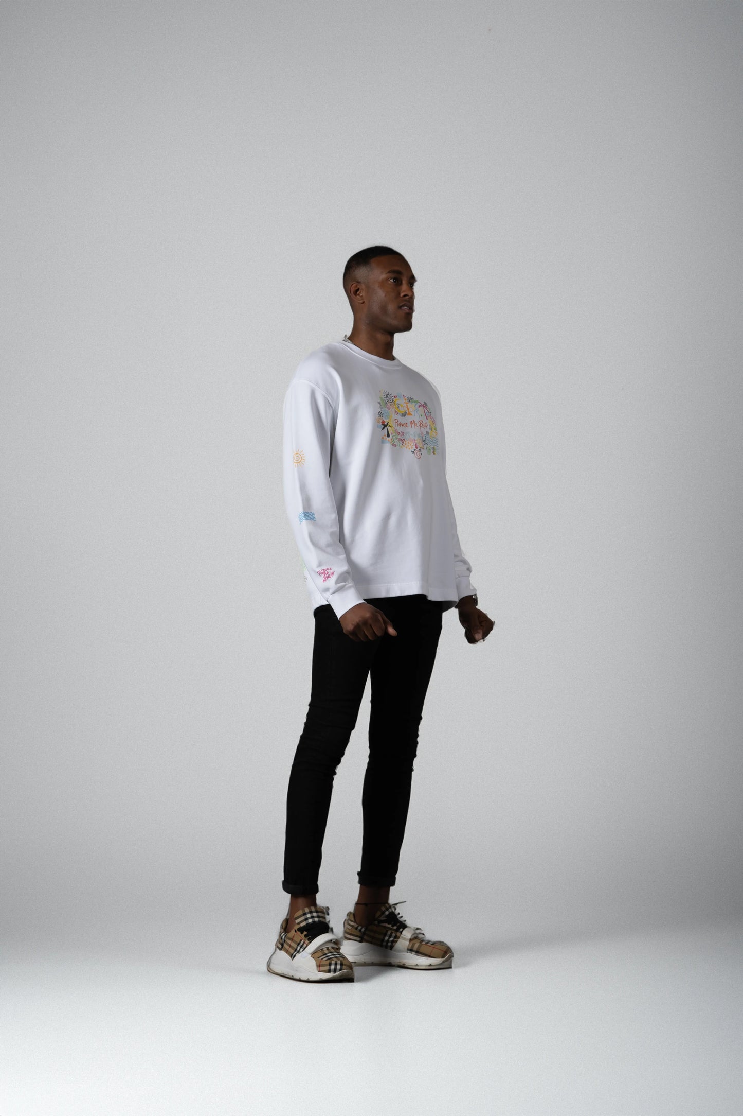 
                  
                    PMR x River Sea White Sweatshirt
                  
                